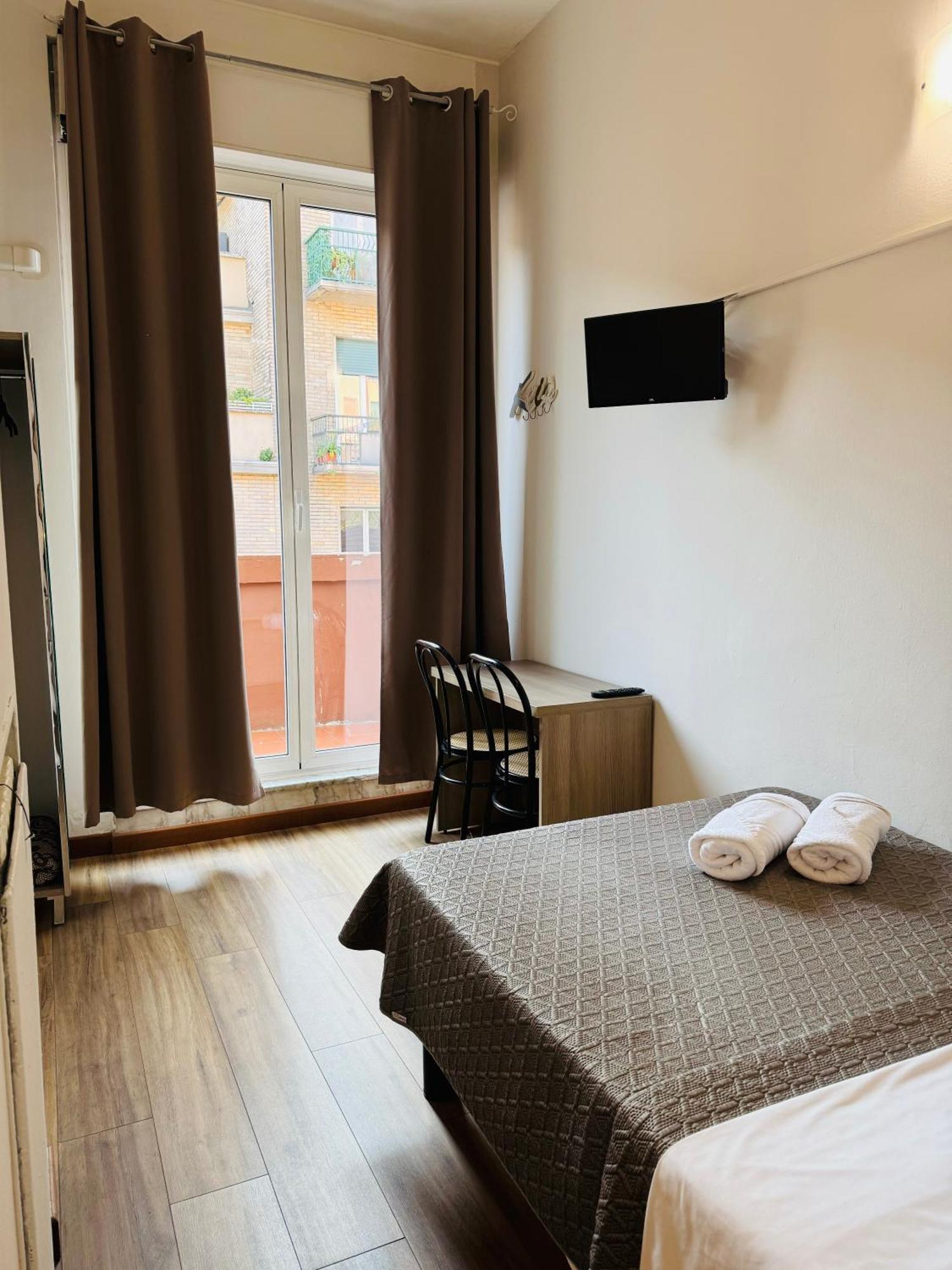 Bovisa House B&B Private Rooms Milan Bagian luar foto