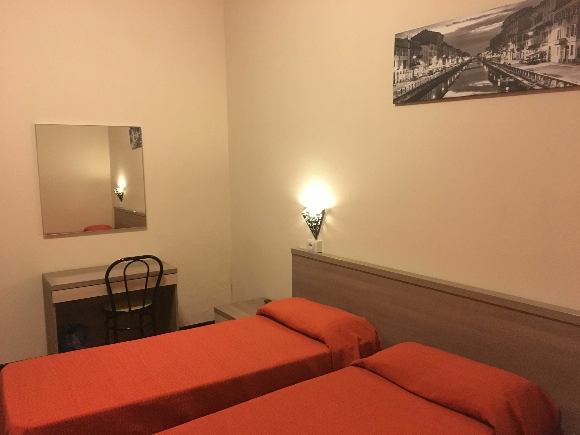 Bovisa House B&B Private Rooms Milan Bagian luar foto