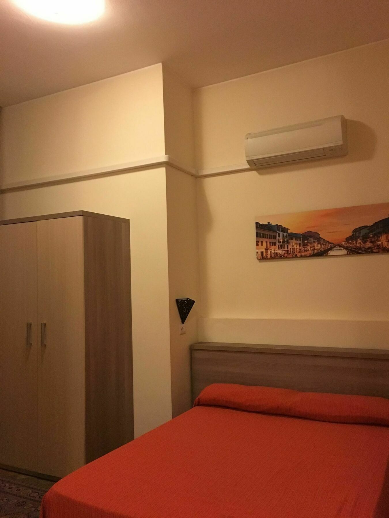 Bovisa House B&B Private Rooms Milan Bagian luar foto