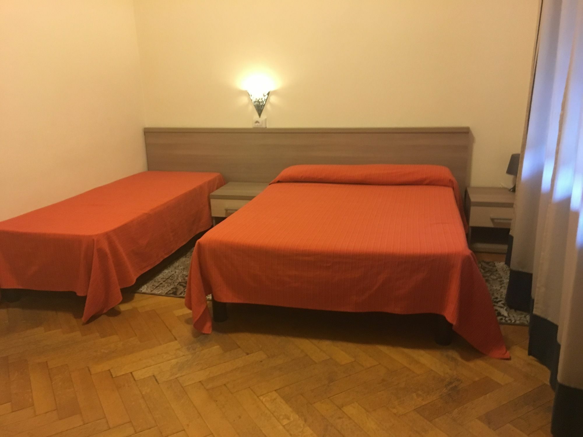 Bovisa House B&B Private Rooms Milan Bagian luar foto
