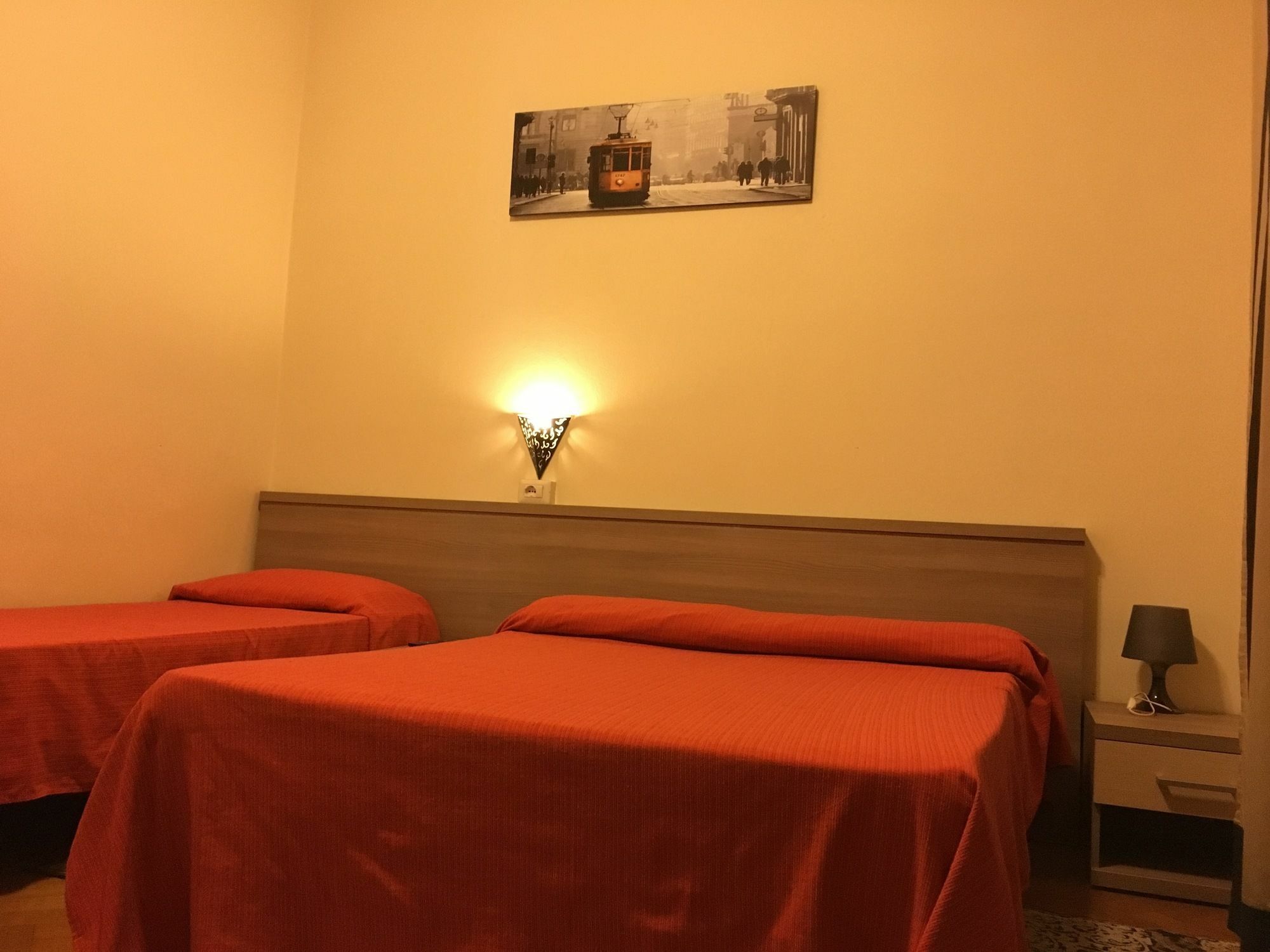 Bovisa House B&B Private Rooms Milan Bagian luar foto